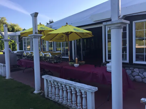 buffet and tent at country meadows golf and country club